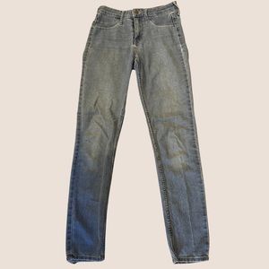 Skinny Ankle Cut Jeans